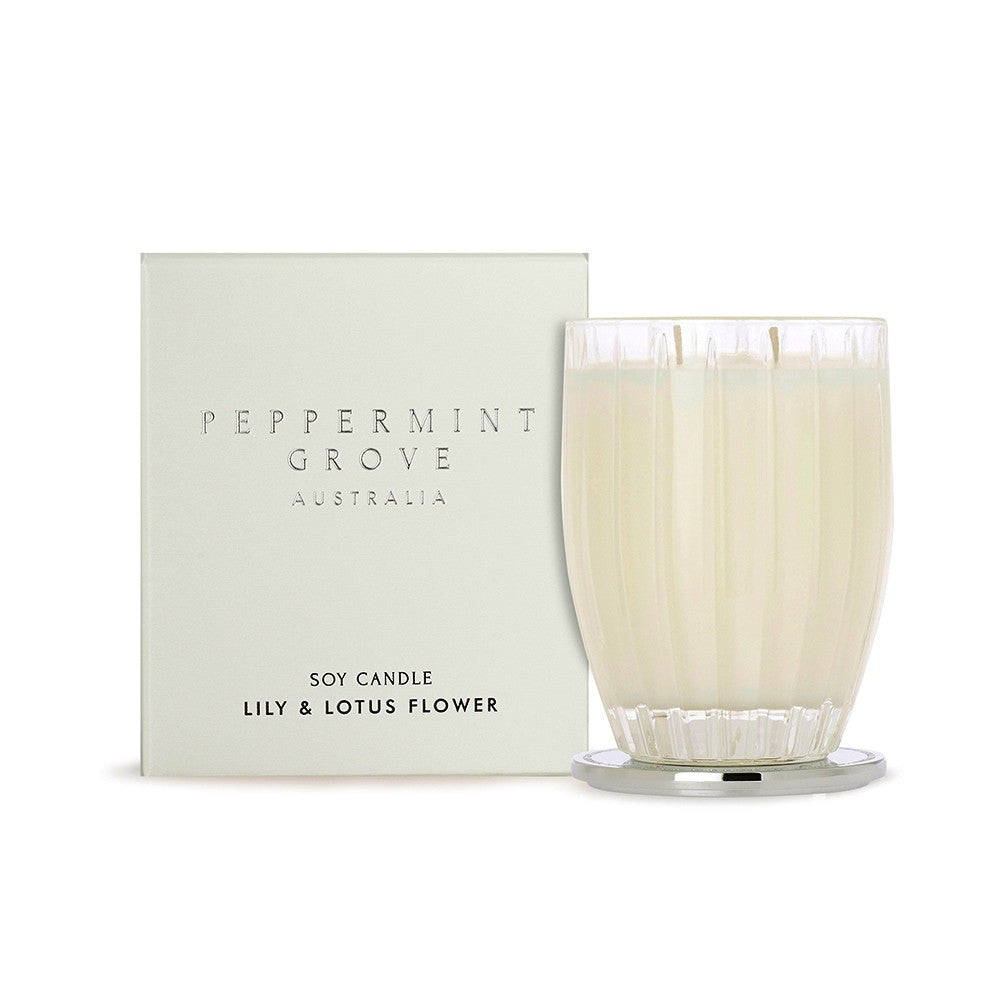 Lily & Lotus Flower Soy Candle 370g by Peppermint Grove